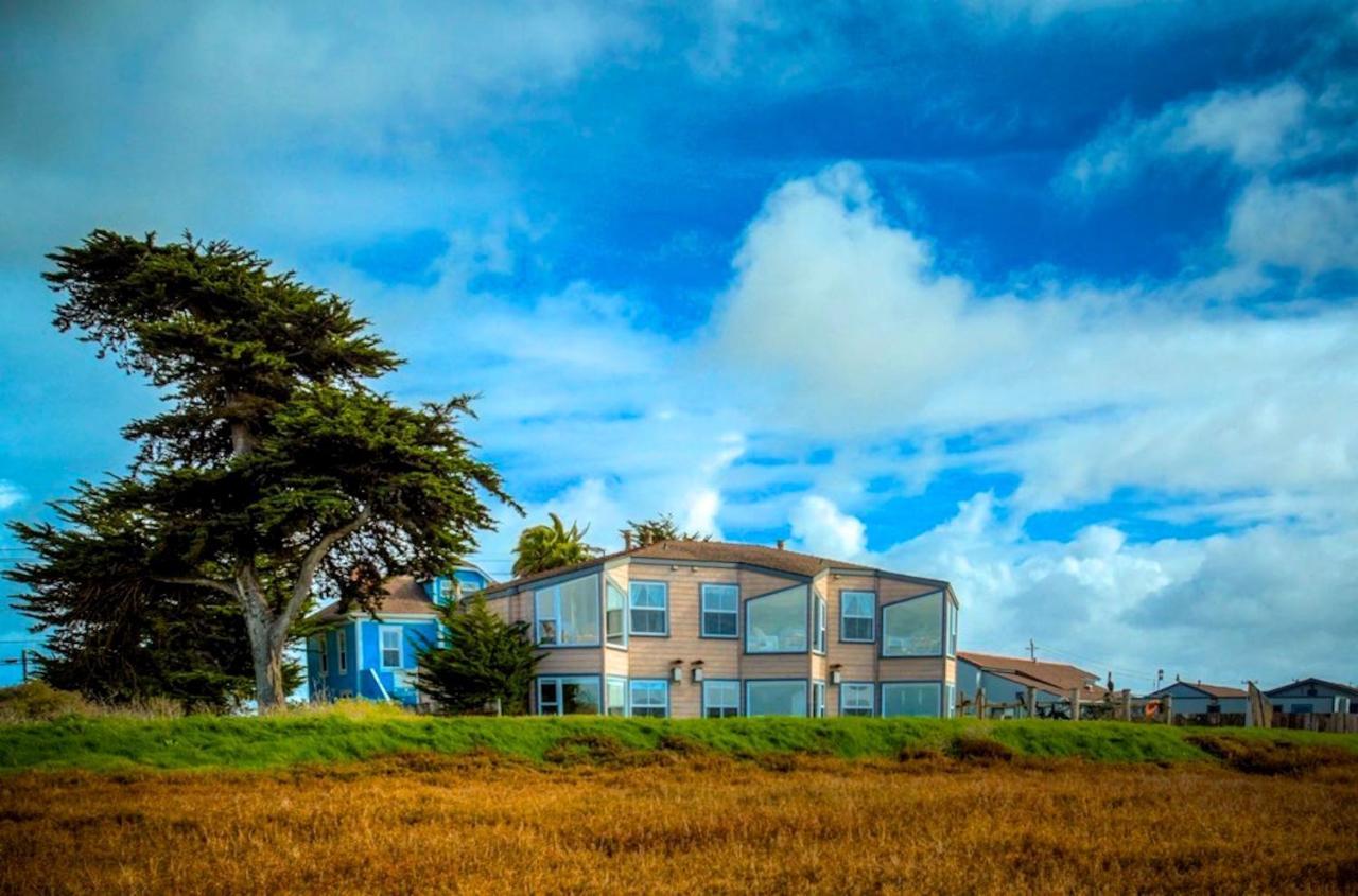 Captain'S Inn At Moss Landing Eksteriør billede